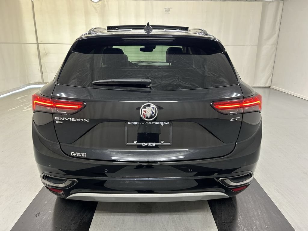 Certified 2022 Buick Envision Essence w/ Technology Package I AWD/4WD image 22