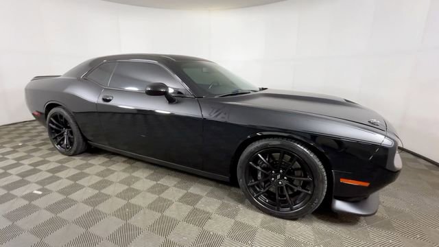 Used 2018 Dodge Challenger T/A RWD image 2