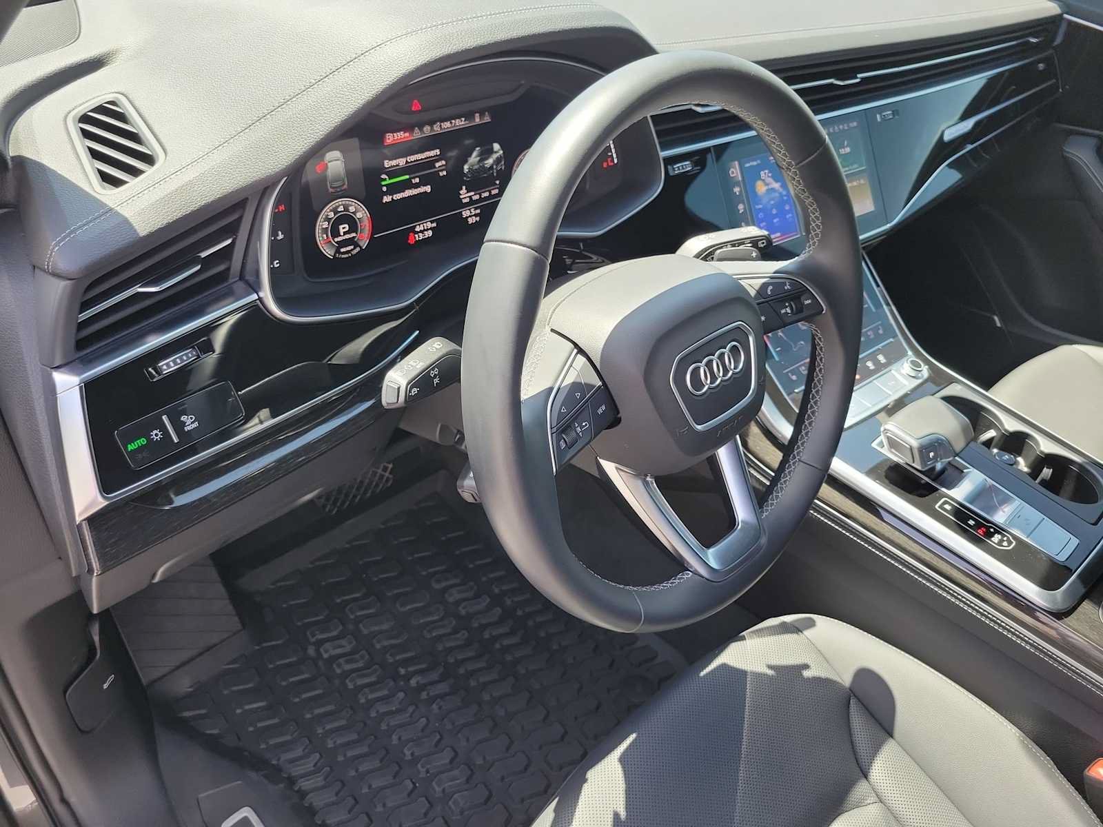 Certified 2026 Audi Q7 3.0T Premium Plus AWD/4WD image 2