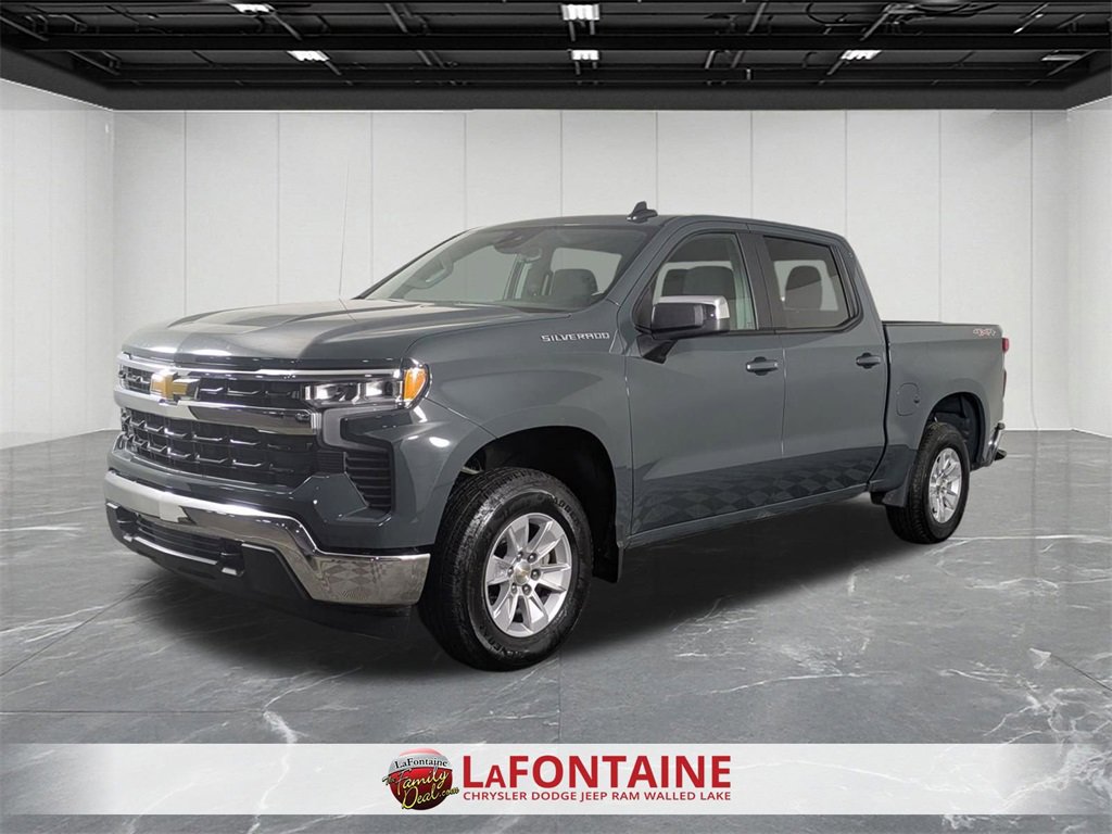Used 2025 Chevrolet Silverado 1500 LT image 1