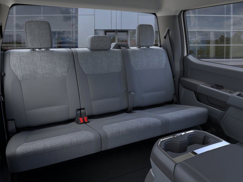 New 2026 Ford F250 XLT w/ FX4 Off-Road Package image 11