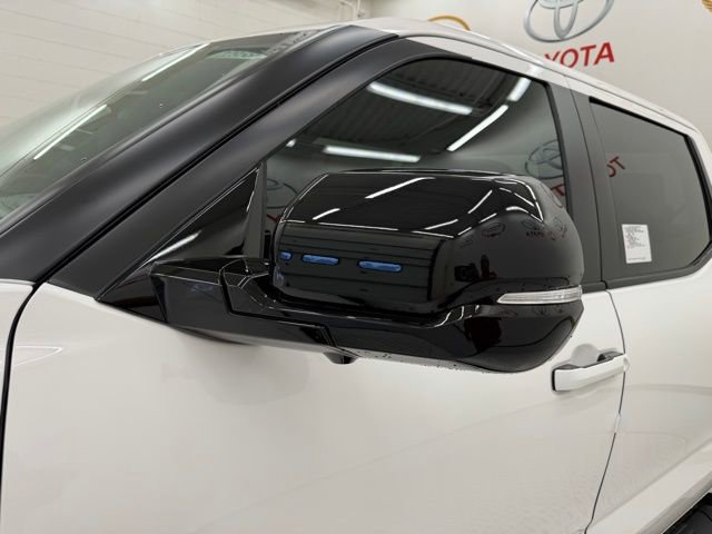 New 2026 Toyota Tundra Limited AWD/4WD image 18