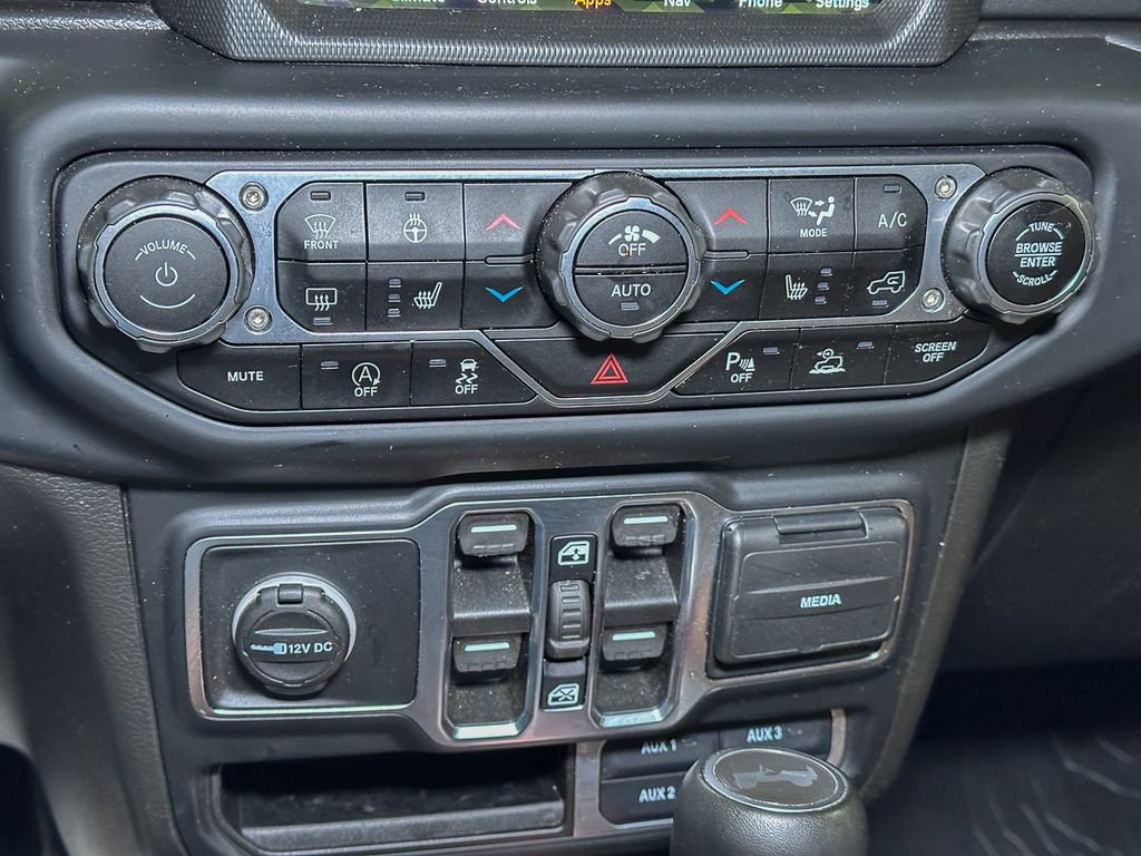 Certified 2022 Jeep Wrangler Unlimited Sahara w/ LED Lighting Group image 40