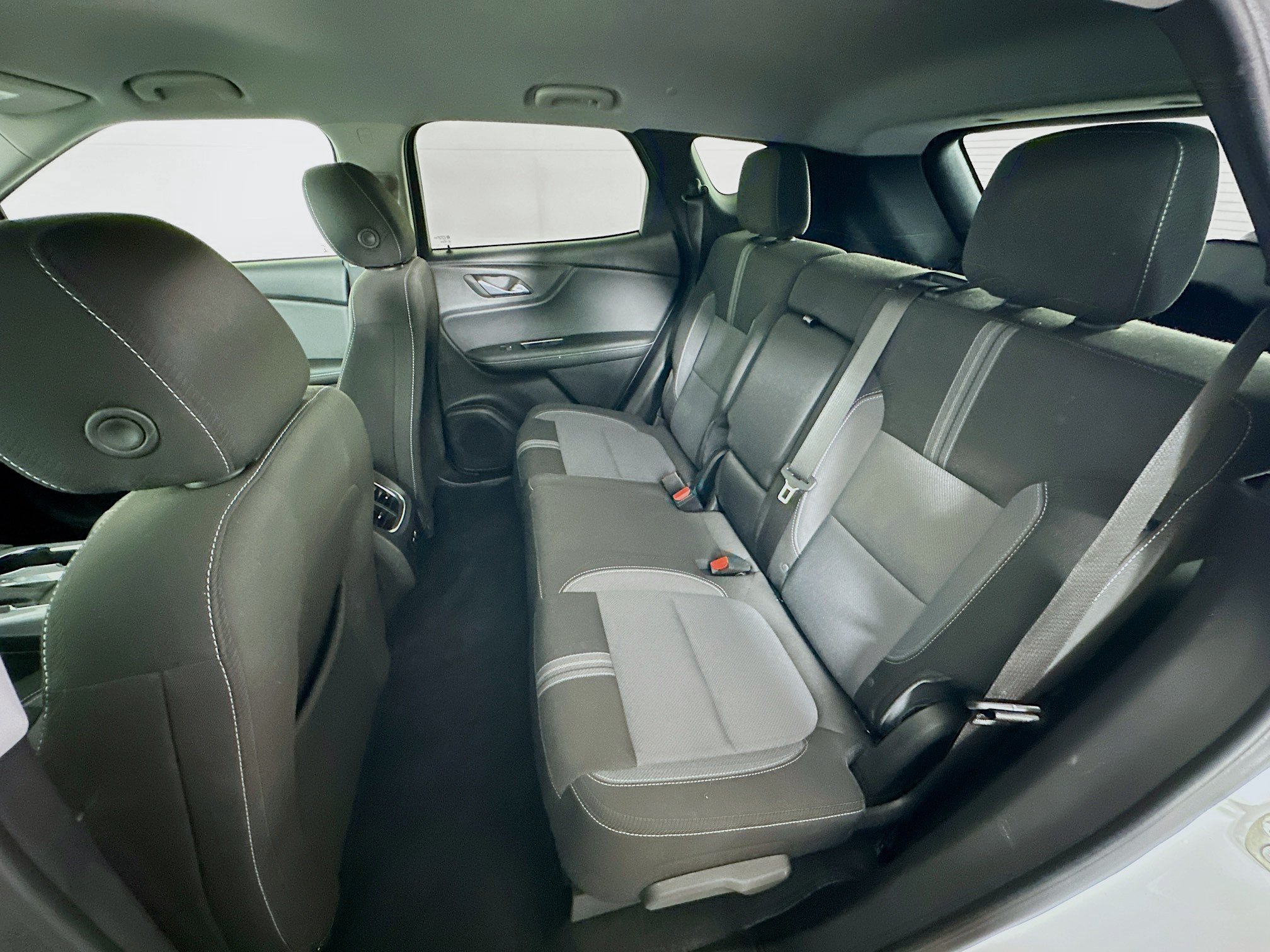 Used 2023 Chevrolet Blazer LT FWD image 25