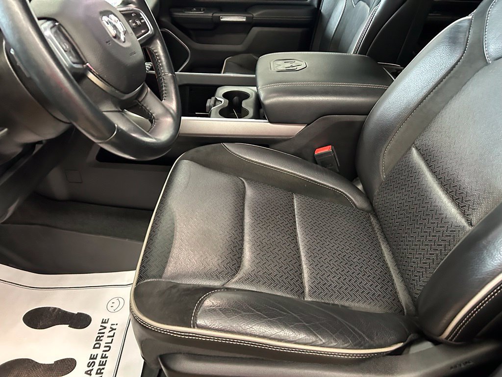 Used 2023 RAM 1500 Laramie AWD/4WD image 14