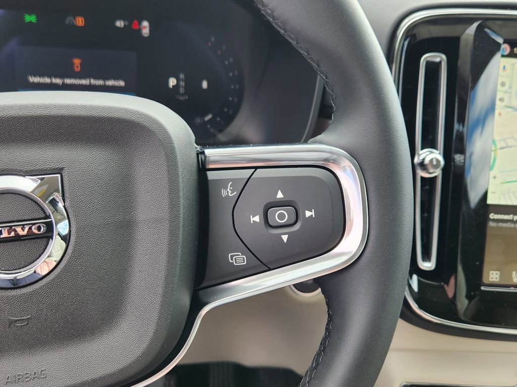 New 2026 Volvo XC40 B5 Plus w/ Protection Package Premier image 17