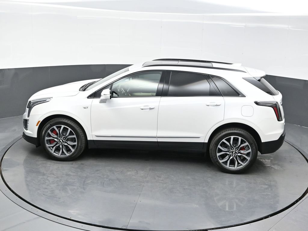 New 2025 Cadillac XT5 Sportv w/ LPO, Floor Liner Package image 31