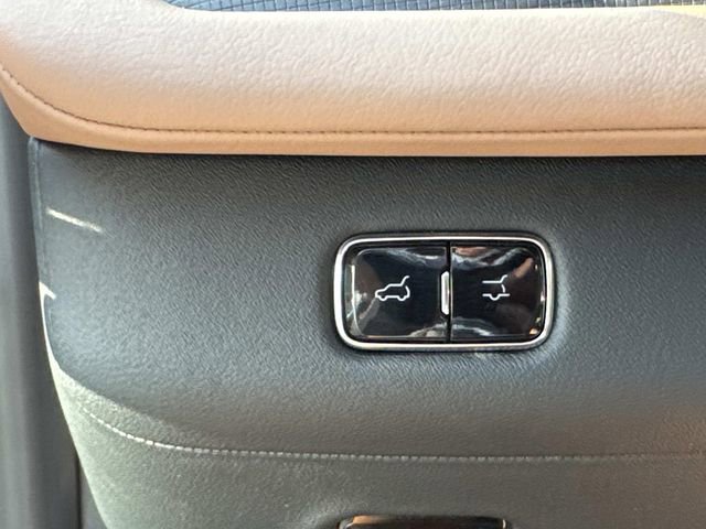 New 2026 Lincoln Navigator L Black Label image 25