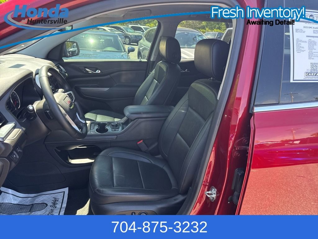 Used 2023 GMC Acadia SLT w/ Trailering Package image 13