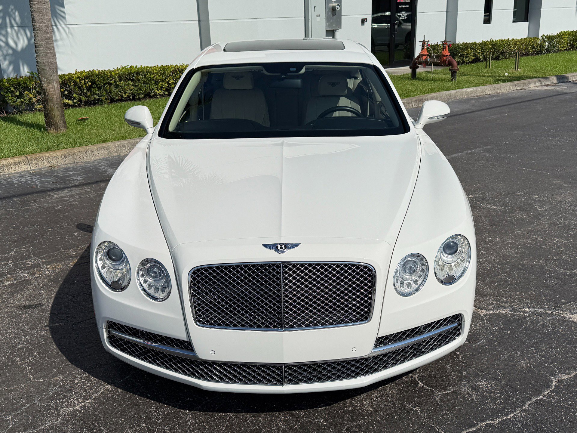 Used 2014 Bentley Flying Spur W12 AWD/4WD image 10