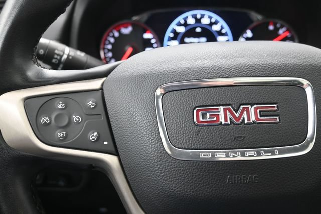 Used 2023 GMC Terrain Denali w/ Denali Premium Package AWD/4WD image 27