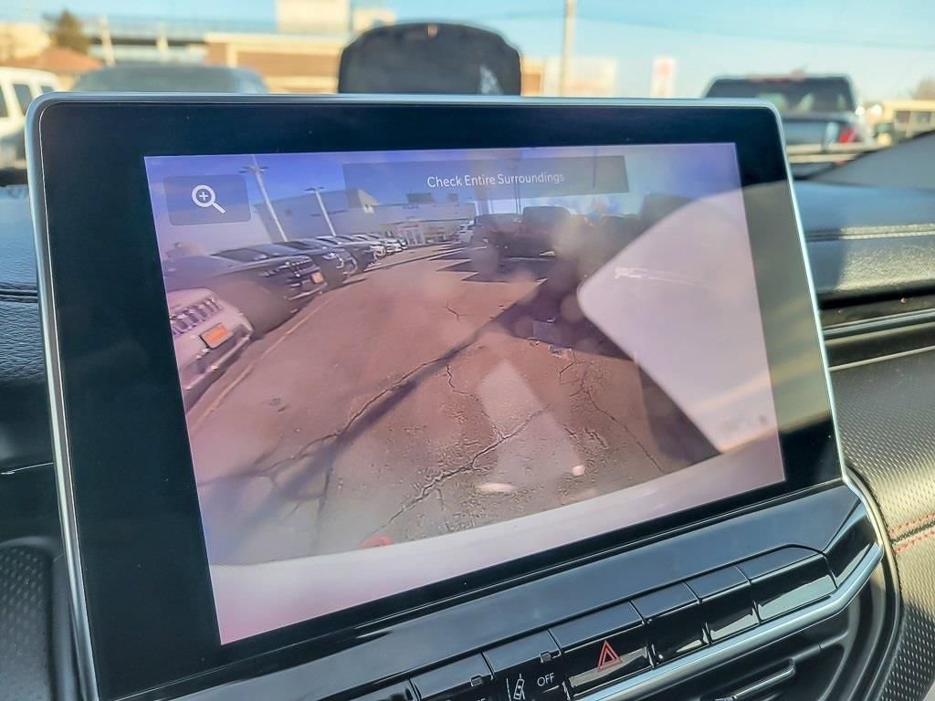 Used 2022 Jeep Compass Trailhawk image 13