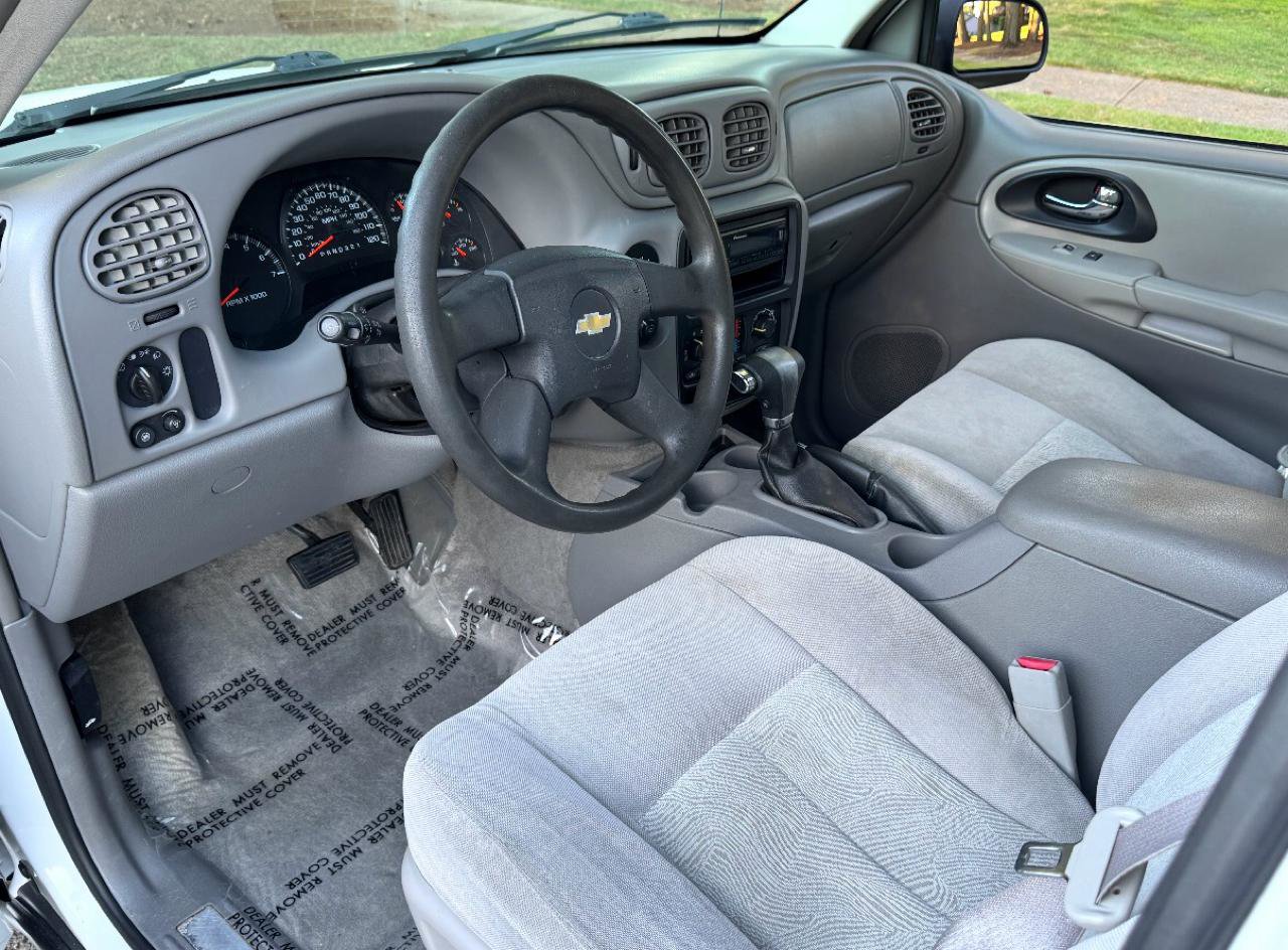 Used 2006 Chevrolet TrailBlazer LS w/ LS Preferred Equipment Group image 25