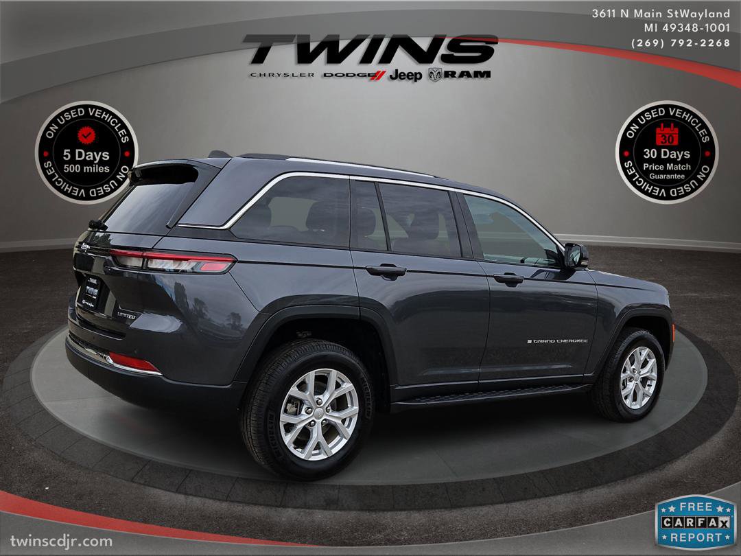 Used 2023 Jeep Grand Cherokee Limited RWD image 3