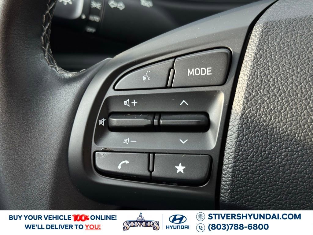 Certified 2023 Hyundai Venue SEL w/ Cargo Package image 26