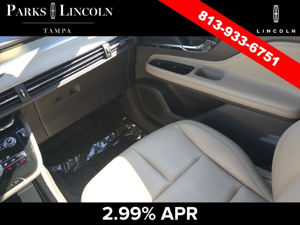 Certified 2022 Lincoln Corsair FWD image 14