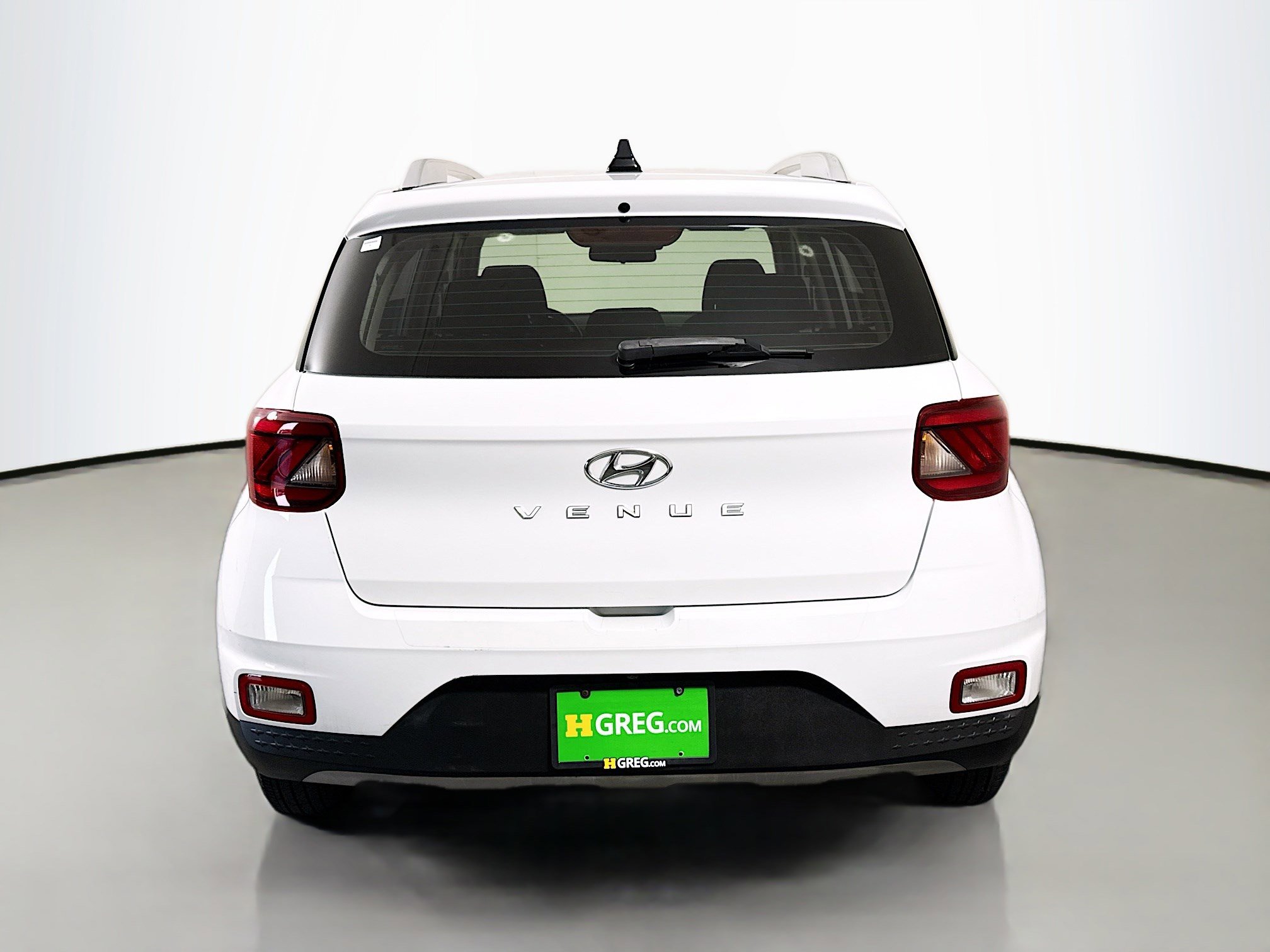 Used 2020 Hyundai Venue SEL w/ Convenience + Premium Package image 8