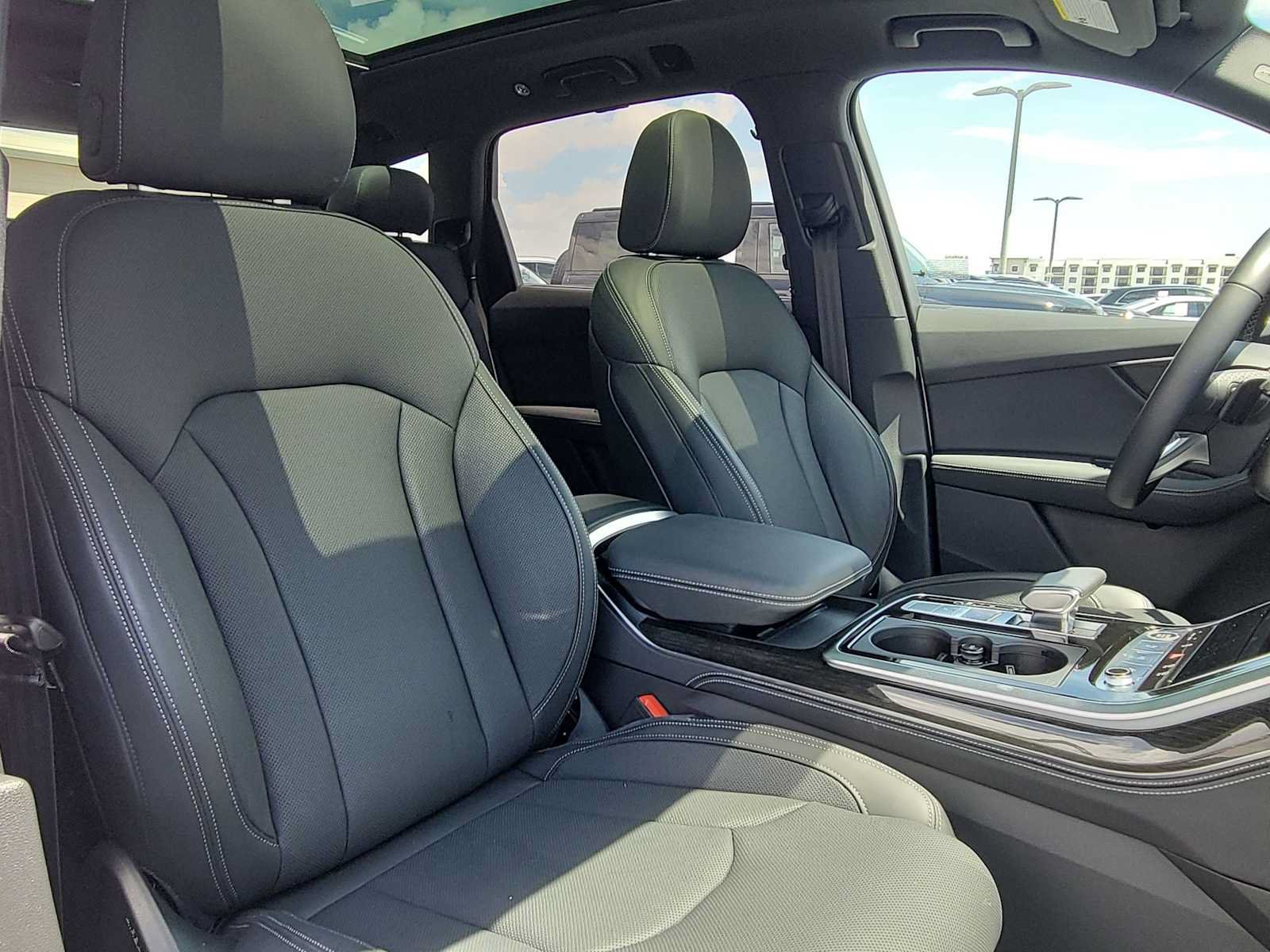 Certified 2026 Audi Q7 3.0T Prestige AWD/4WD image 21
