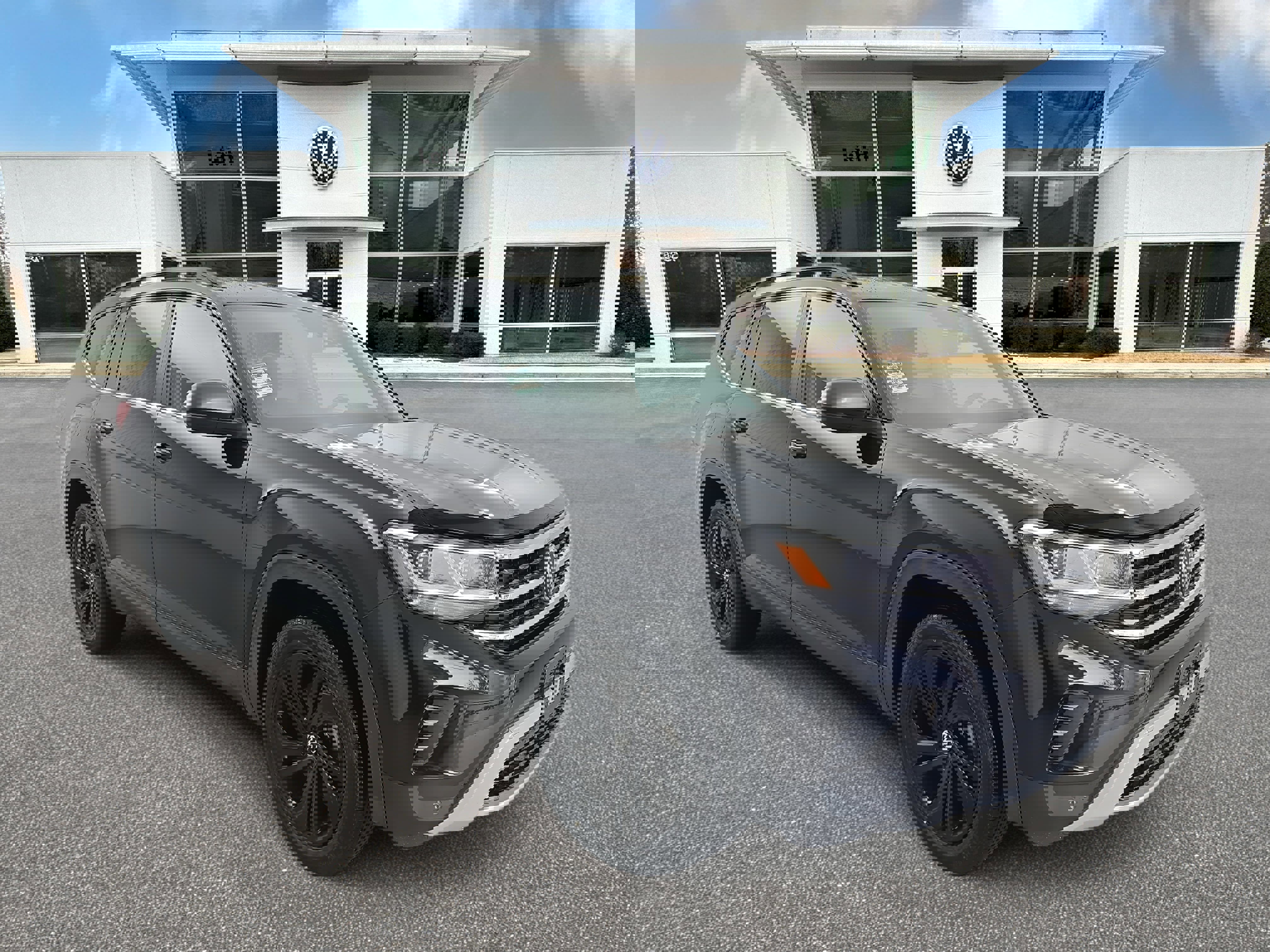 Certified 2022 Volkswagen Atlas SE w/ Black Wheel Package