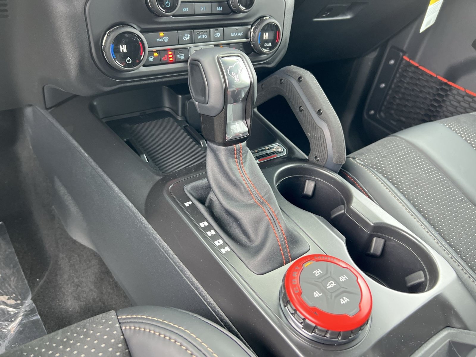 New 2026 Ford Bronco Raptor AWD/4WD image 30