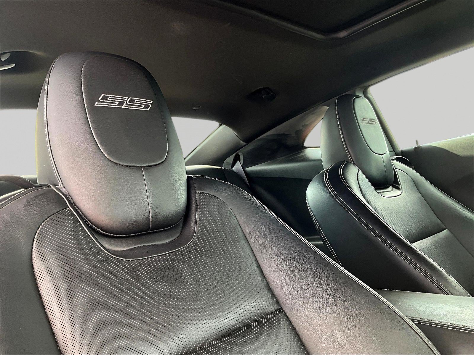 Used 2011 Chevrolet Camaro SS w/ RS Package RWD image 24