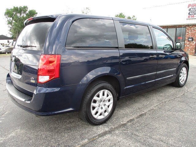 Used 2014 RAM C/V Tradesman FWD image 6