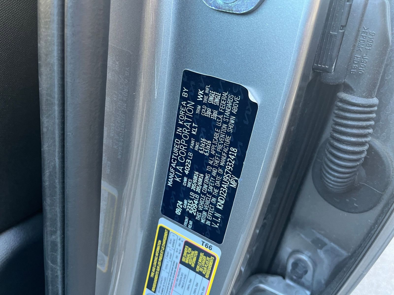 Used 2025 Kia Soul LX w/ LX Technology Package image 27