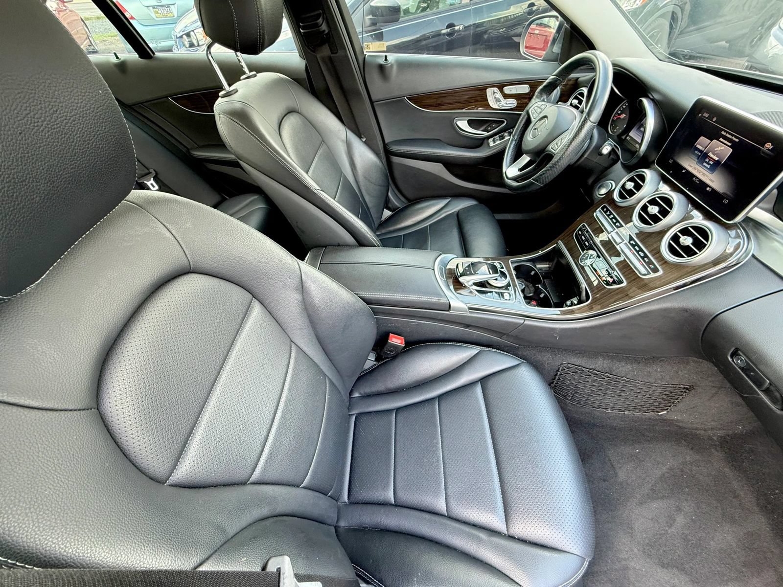 Used 2017 Mercedes-Benz C 300 4MATIC Sedan w/ Premium 4 Package image 44