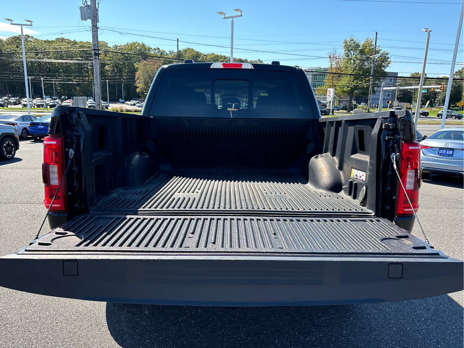 Used 2022 Ford F150 XLT w/ Equipment Group 302A High AWD/4WD image 30