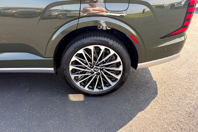 New 2026 Hyundai Palisade Calligraphy AWD/4WD image 17