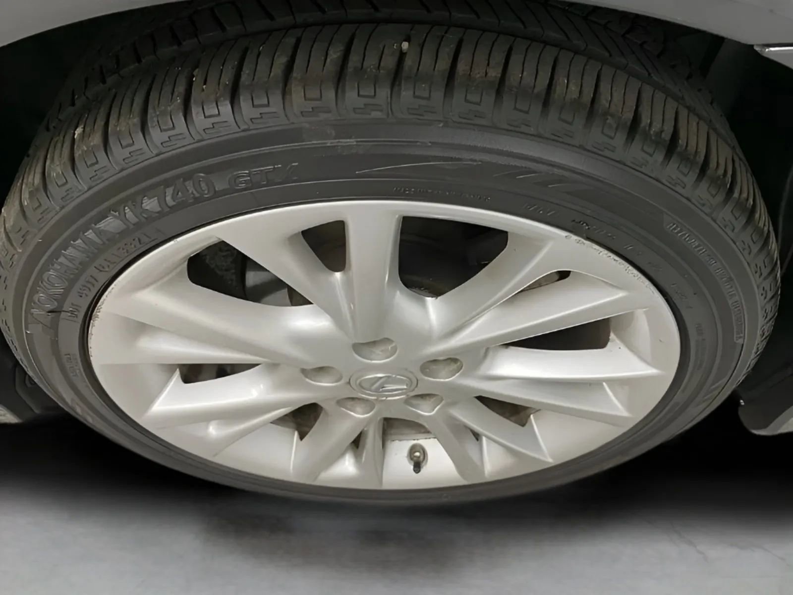Used 2010 Lexus HS 250h FWD image 28