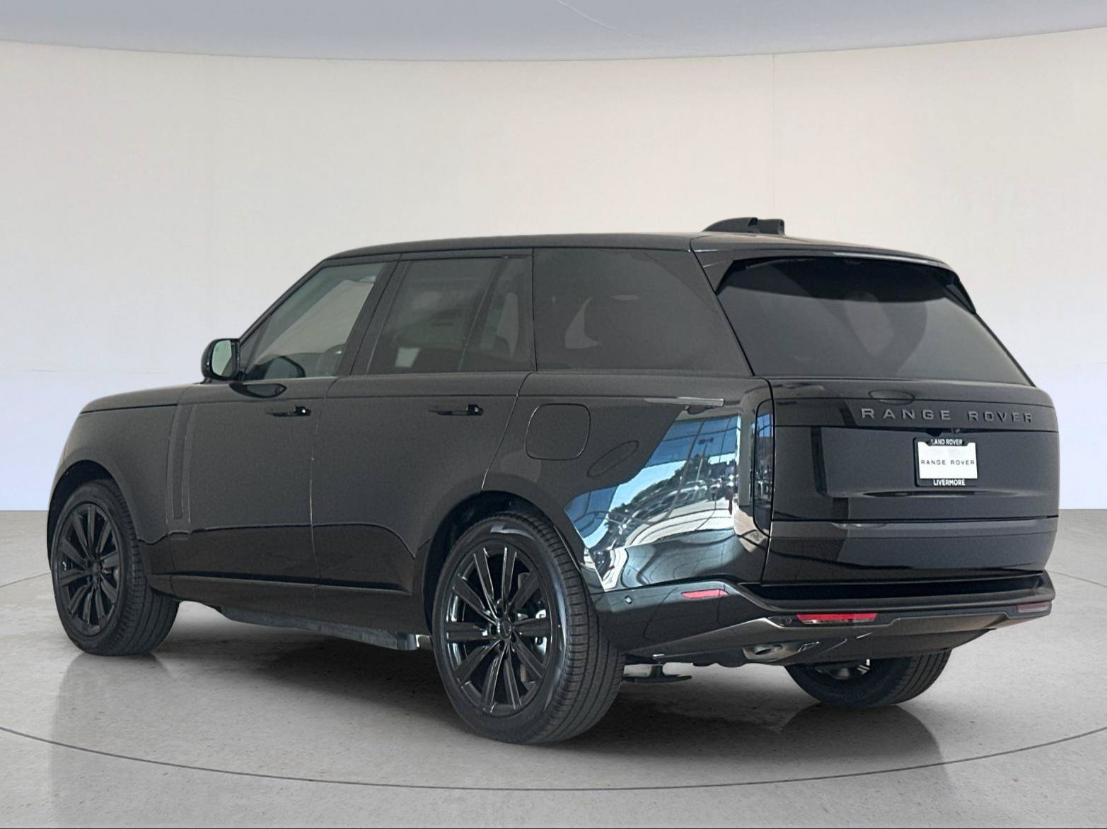 New 2026 Land Rover Range Rover SE AWD/4WD image 4
