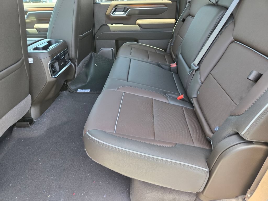 New 2026 GMC Sierra 2500 Denali w/ Max Trailering Package AWD/4WD image 8