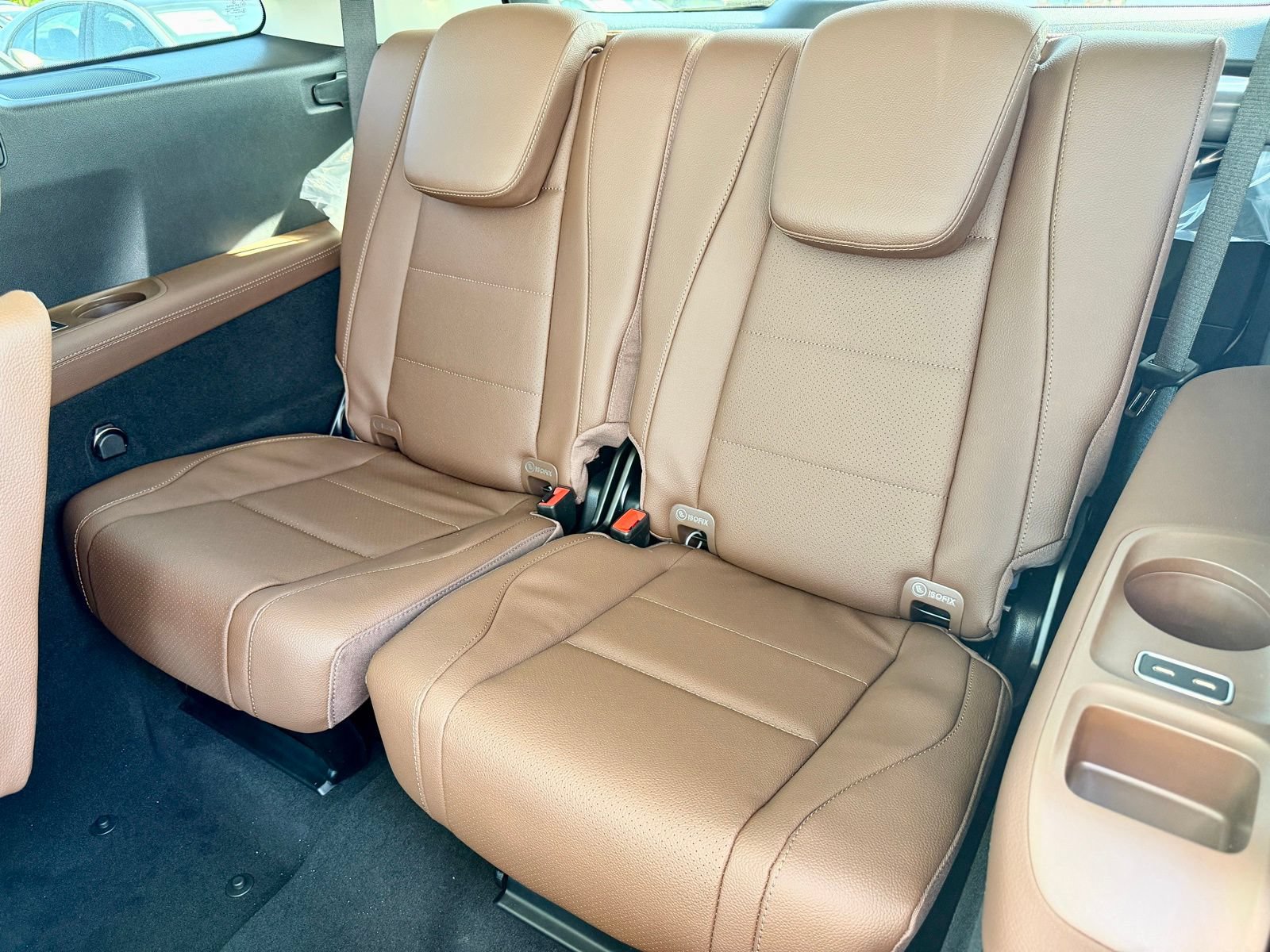 New 2026 Mercedes-Benz GLS 450 4MATIC image 28