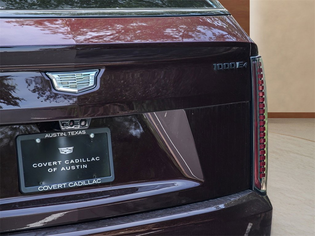 New 2025 Cadillac Escalade IQ Sport 2 w/ LPO, ONYX Package image 21