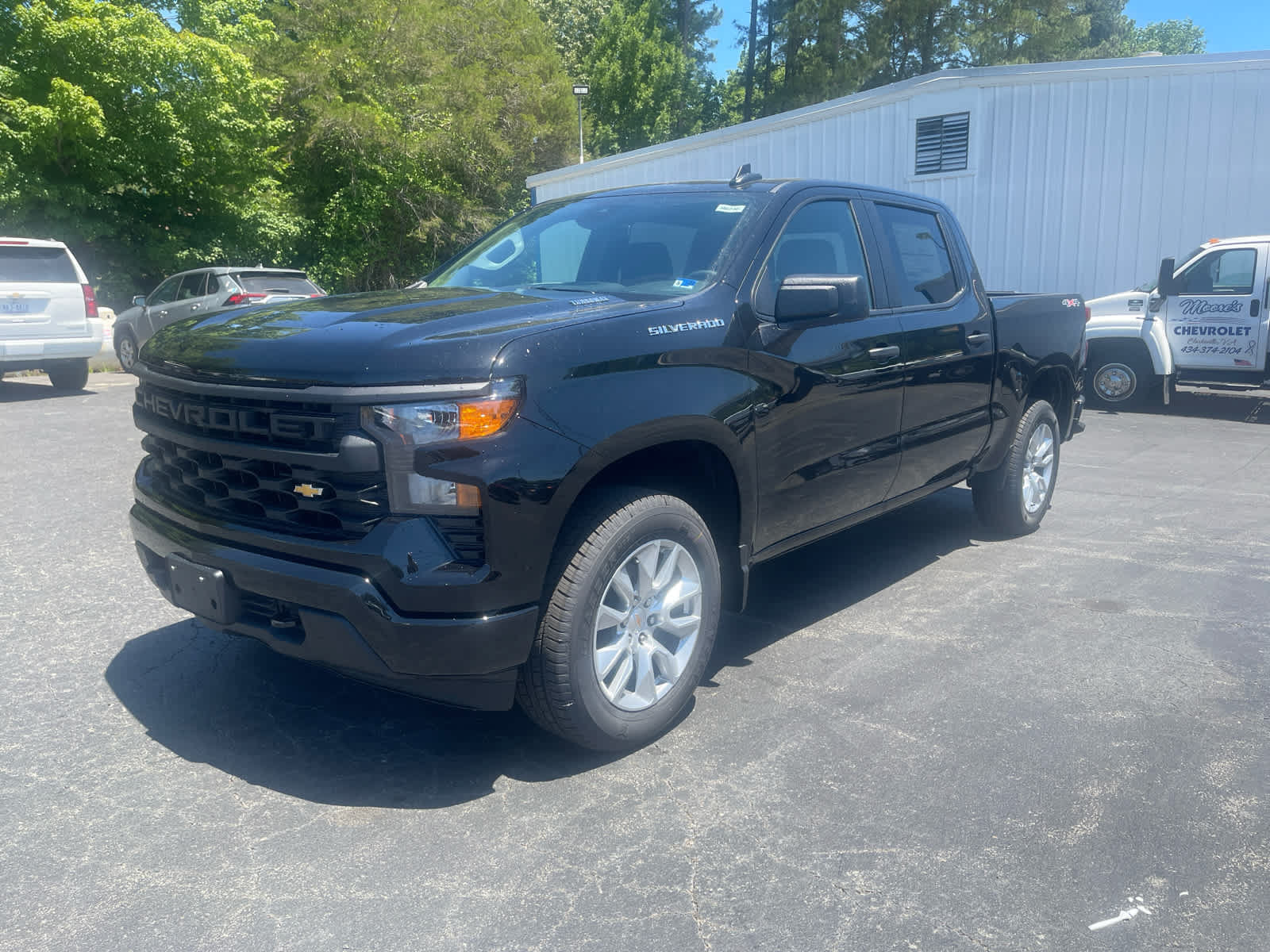 New 2026 Chevrolet Silverado 1500 Custom AWD/4WD image 3