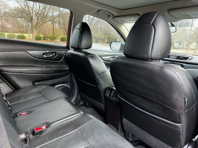 Used 2016 Nissan Rogue SL w/ SL Premium Package image 19