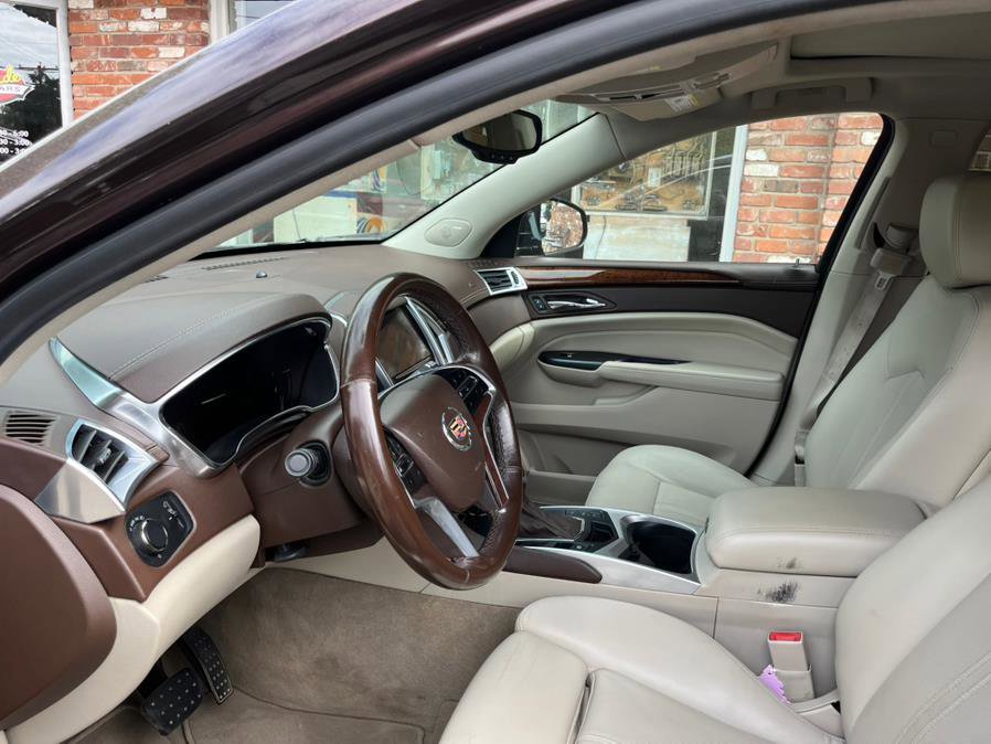 Used 2015 Cadillac SRX Luxury w/ Driver Awareness Package AWD/4WD image 7