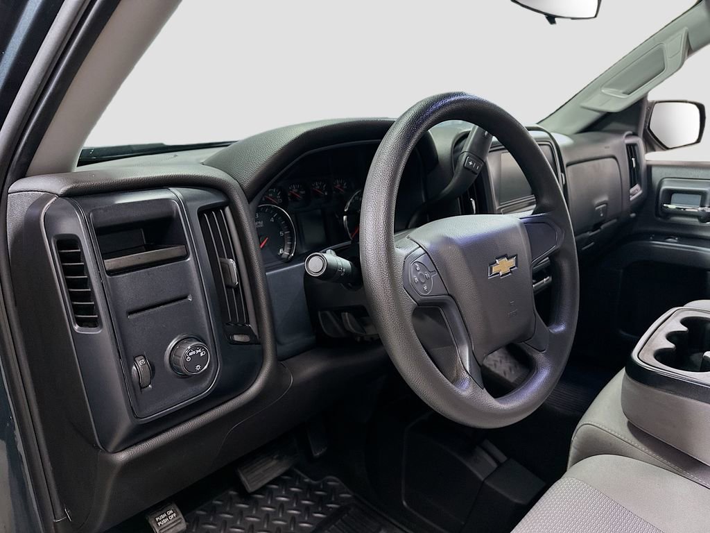 Used 2018 Chevrolet Silverado 1500 W/T w/ WT Convenience Package AWD/4WD image 9