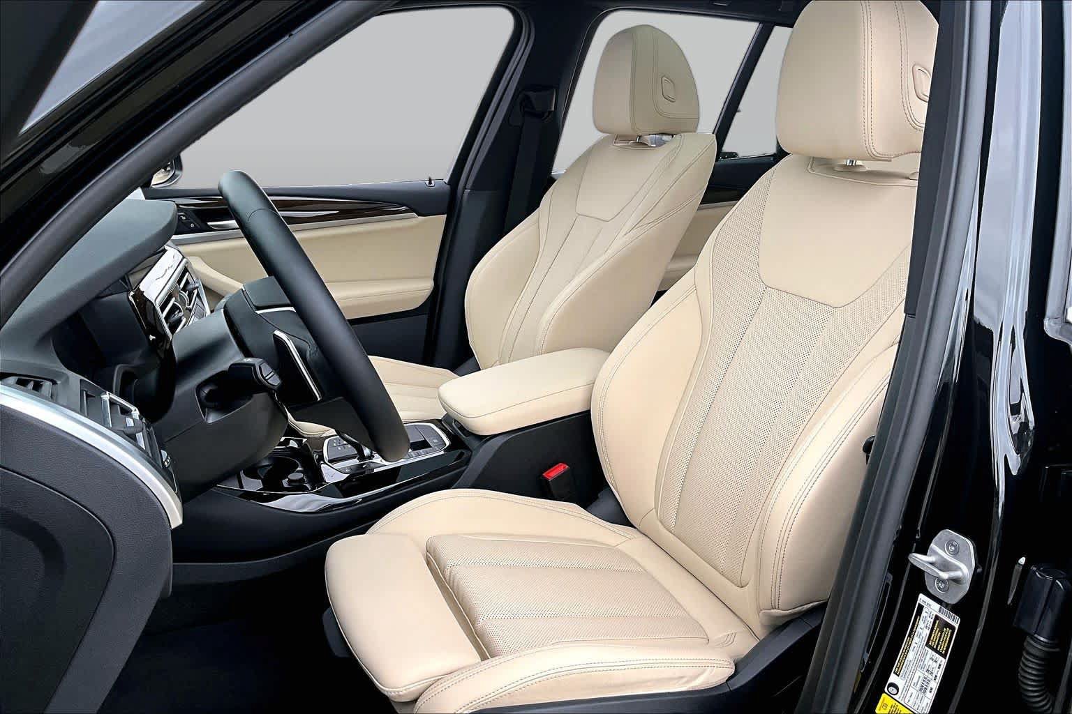 Used 2024 BMW X3 sDrive30i w/ Convenience Package w/ZPA RWD image 7