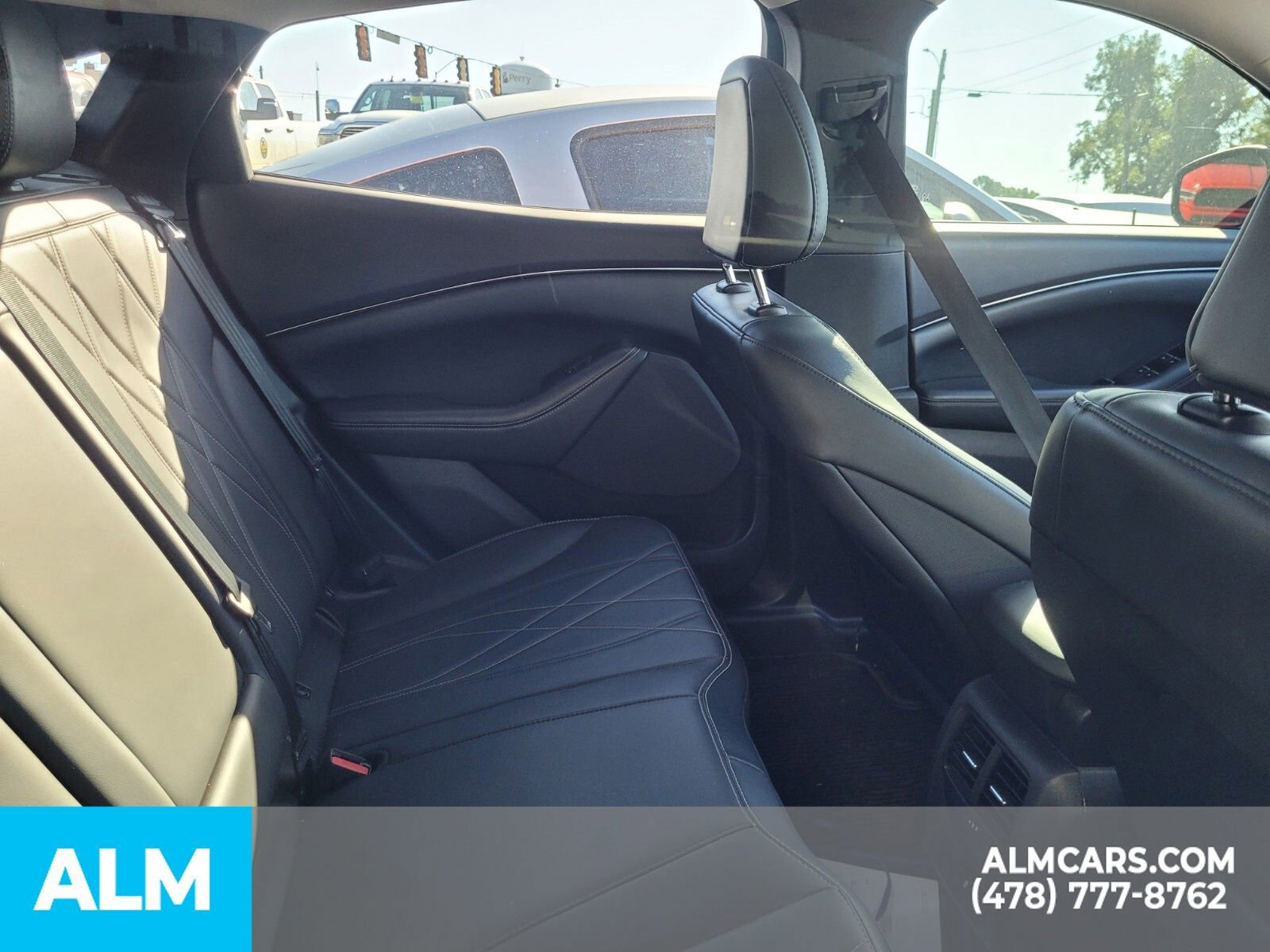 Used 2022 Ford Mustang Mach-E Select image 19