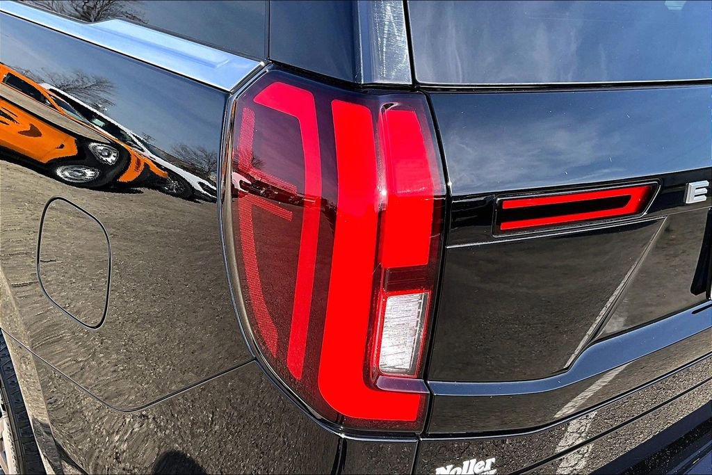 Used 2025 Ford Expedition King Ranch image 31