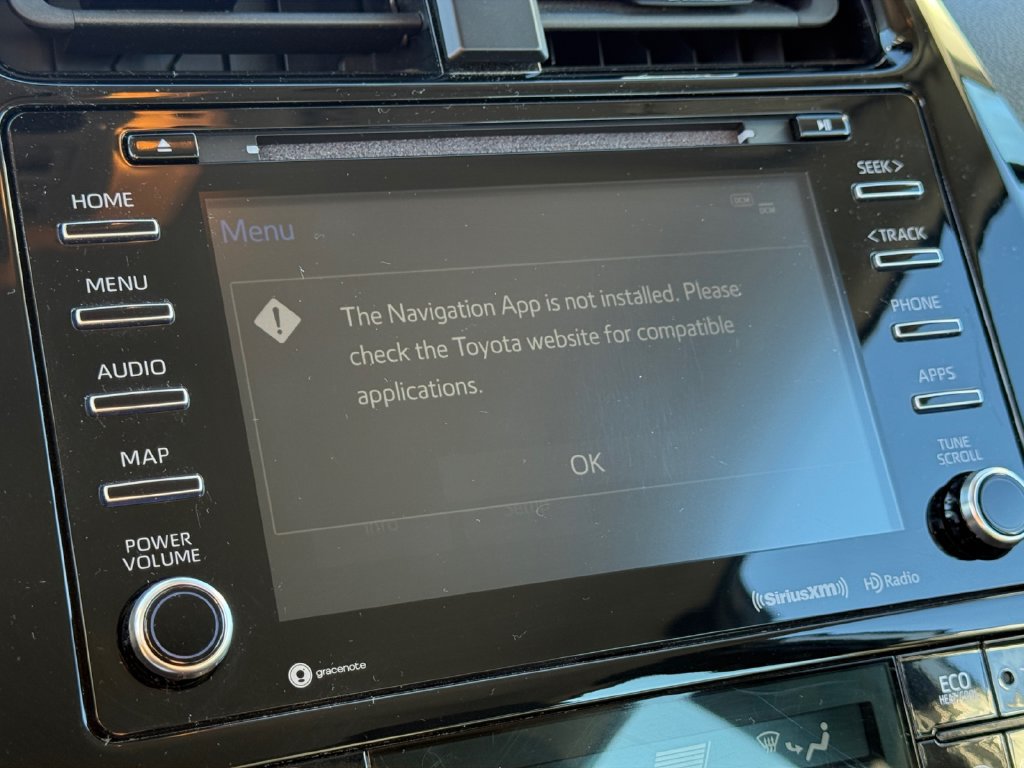 Used 2022 Toyota Prius Prime LE FWD image 27