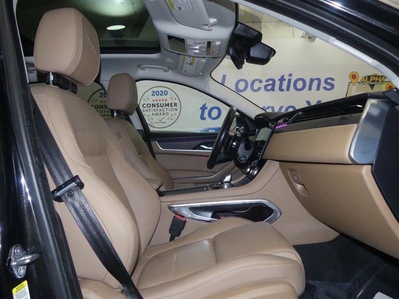 Used 2023 Jaguar F-PACE S image 9