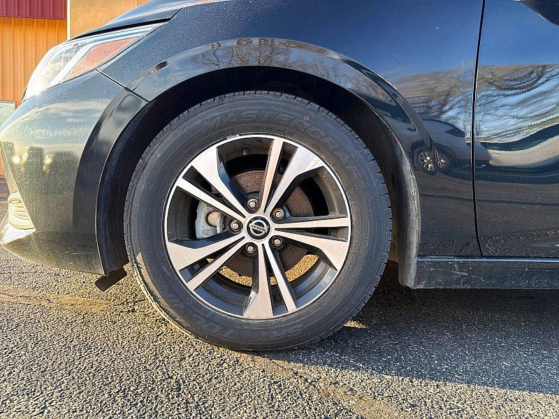 Used 2023 Nissan Sentra SV FWD image 14