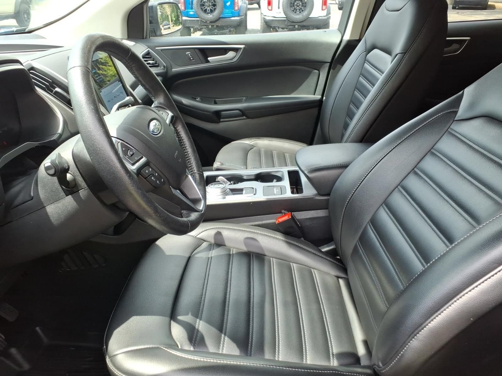 Used 2021 Ford Edge SEL AWD/4WD image 17