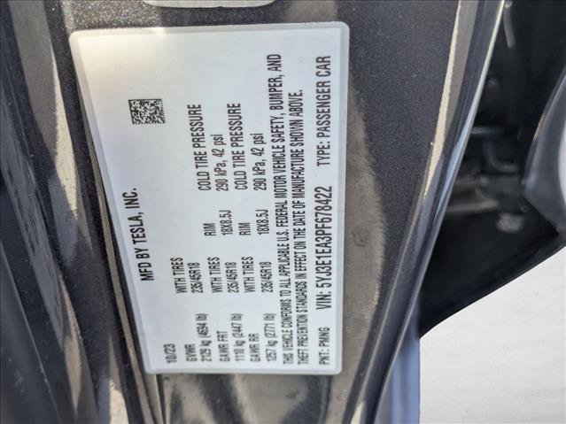 Used 2023 Tesla Model 3 Standard Range image 15
