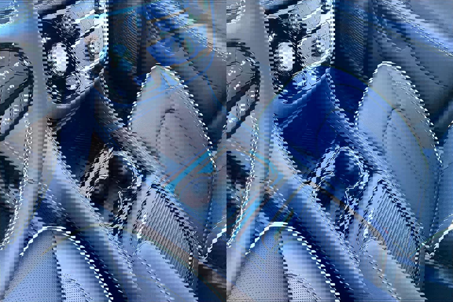 New 2026 Chrysler Pacifica Limited w/ S Appearance Package image 7