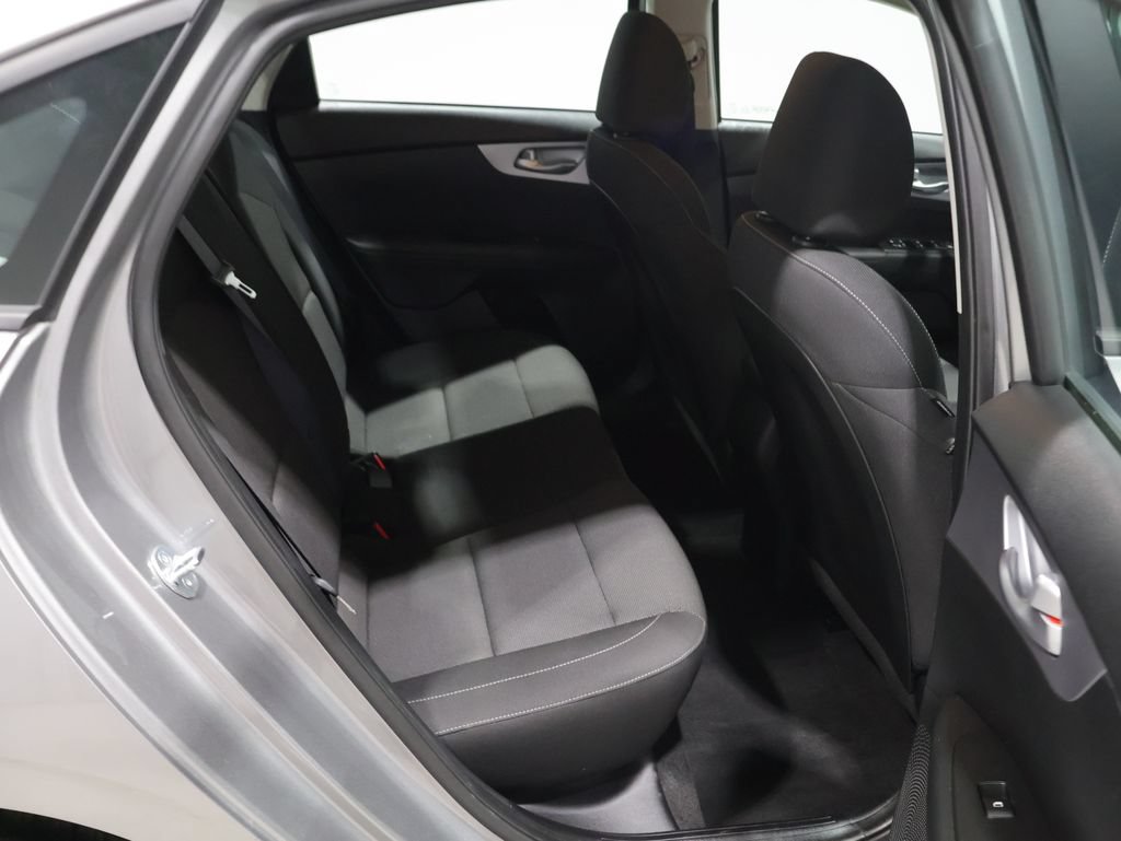 Used 2023 Kia Forte LXS w/ LXS Technology Package FWD image 19