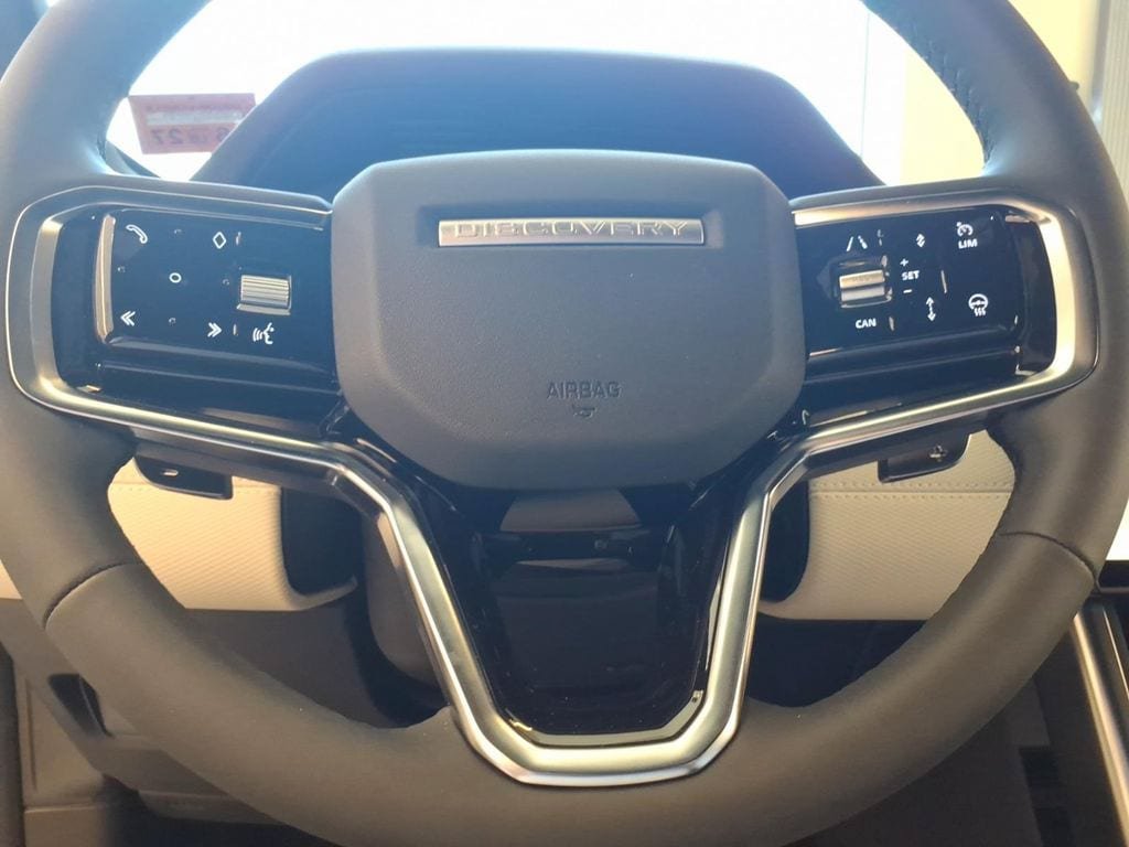New 2026 Land Rover Discovery Sport Landmark AWD/4WD image 16